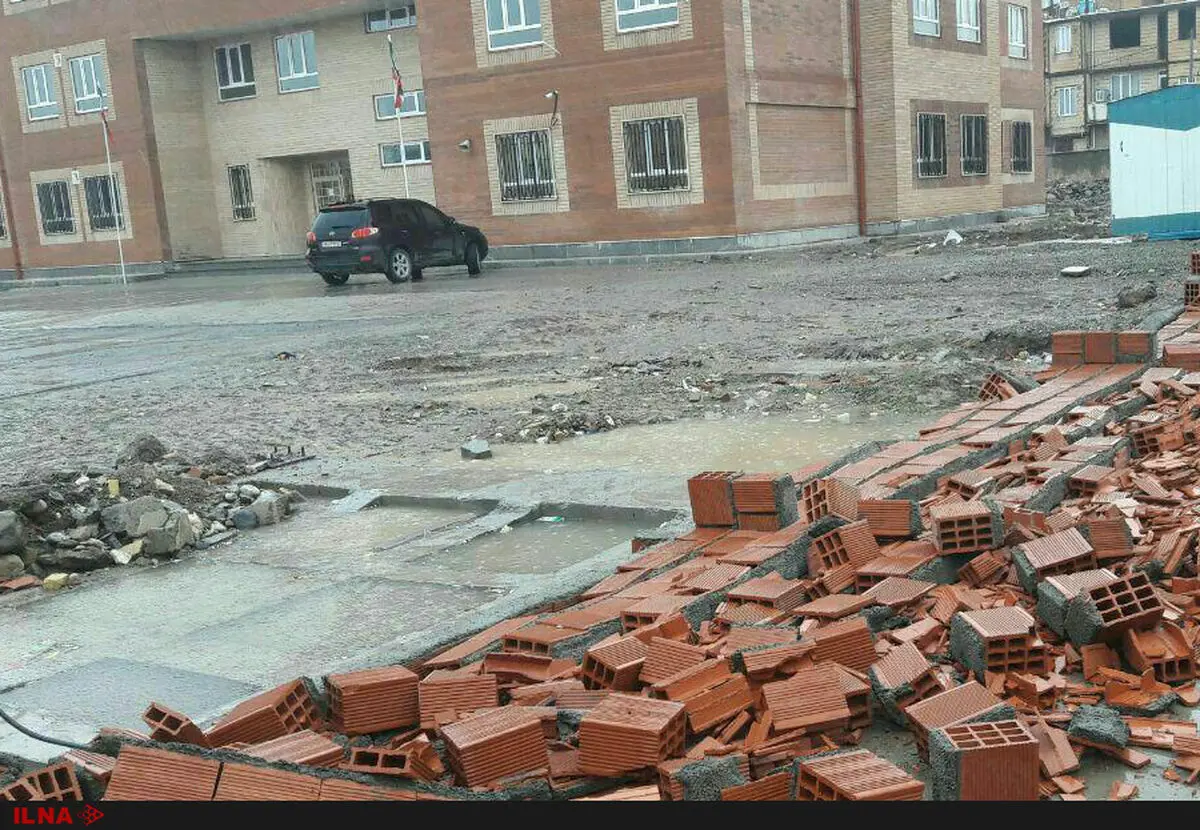چرا باید دیوار مدرسه‌ای با وزش باد بریزد؟!/ بارها گفتیم بودجه آموزشی ناکافی‌ست