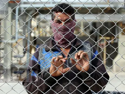 دادخواهی بی‌سرانجام کارگران ارکان ثالث نفت و گاز/ اینجا کارگر حق ندارد حتی به «دیوان عدالت» شکایت کند!