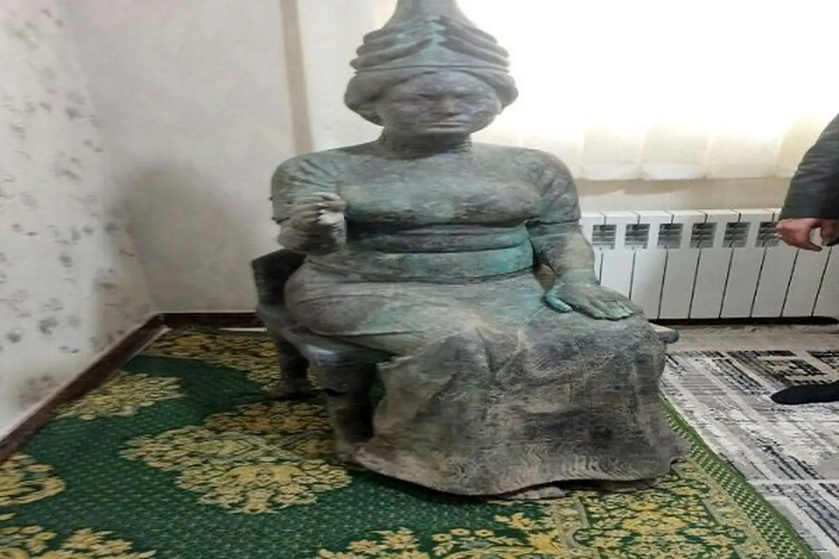 دستگیری قاچاقچی مجسمه باستانی ۲۰۰۰ ساله