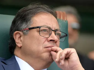 آماده‌ام در برابر تهدیدهای ترامپ بار دیگر سلاح به دست بگیرم