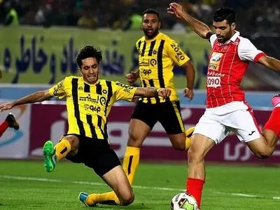 بیانیه سپاهان درباره محرومیت طارمی و تغییر نتیجه بازی پرسپولیس