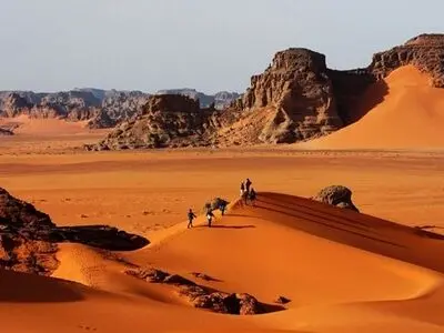 تجربیات سفر به کویر در پاییز: شب‌نشینی، رصد ستارگان، شترسواری