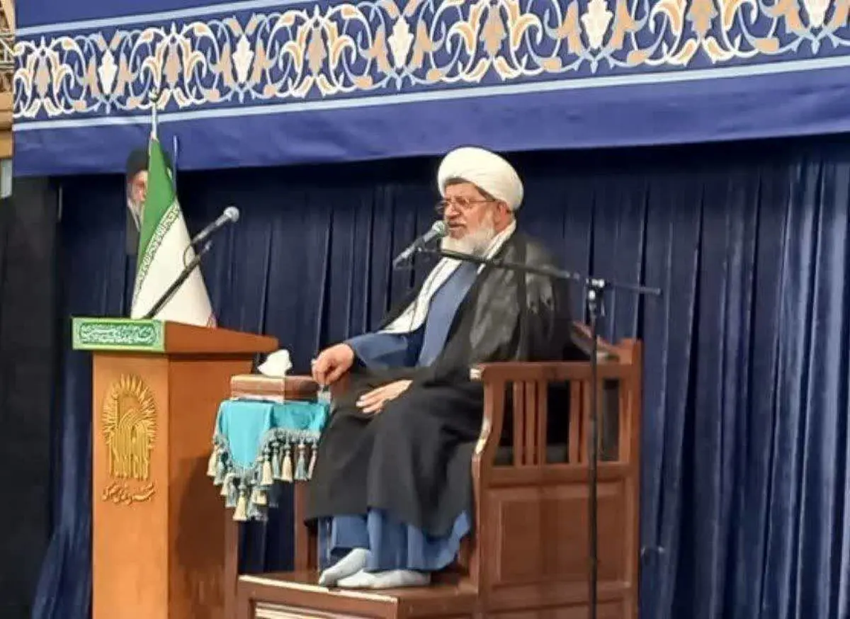 جامعه منتظر باید از بی‌حجابی و عریانی دور باشد 