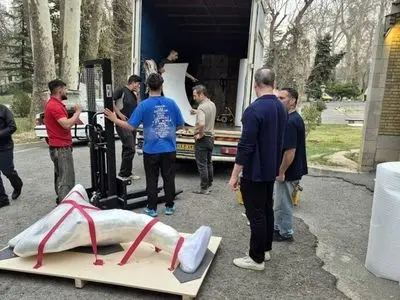 مجسمه «بندباز» به نیاوران بازگشت