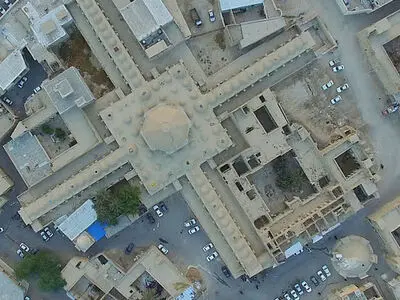 بازار قیصریه لار آماده مرمت می‌شود/ برآورد هزینه یک میلیارد و ۶۰۰ میلیون تومانی