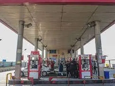 ۱۲ جایگاه سوخت در استان به صورت آنلاین خدمات می‌دهند