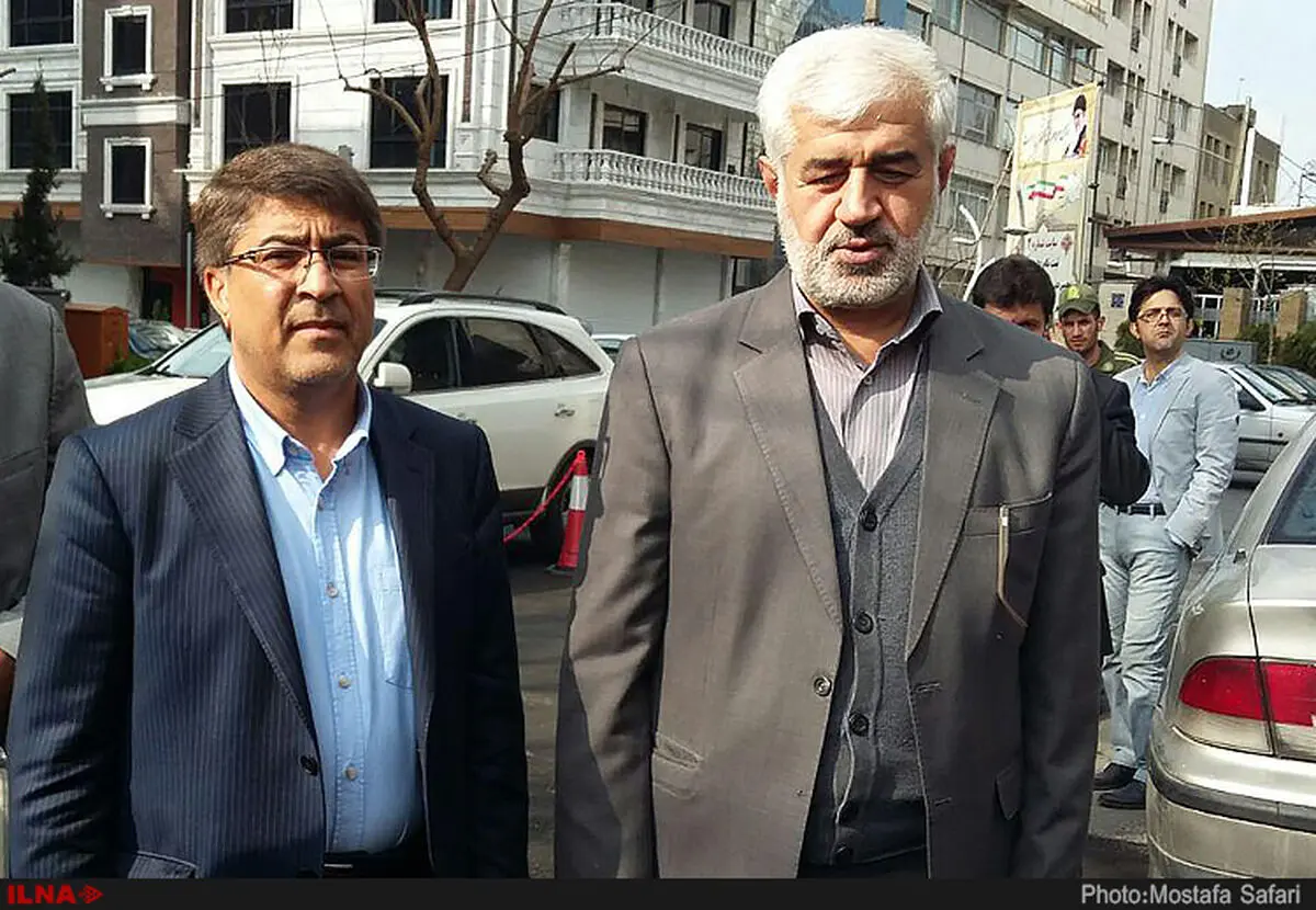 ثبت‌نام شجاع‌پوریان در انتخابات شورای شهر تهران با همراهی عضو هیات رییسه مجلس