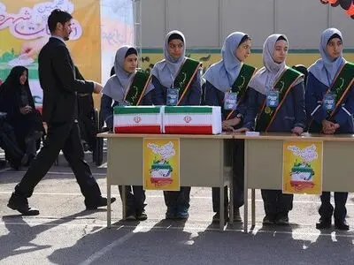 آموزش آنلاین راه‌های پیشگیری از مسمومیت با گاز مونوکسید کربن به شهرداران مدارس