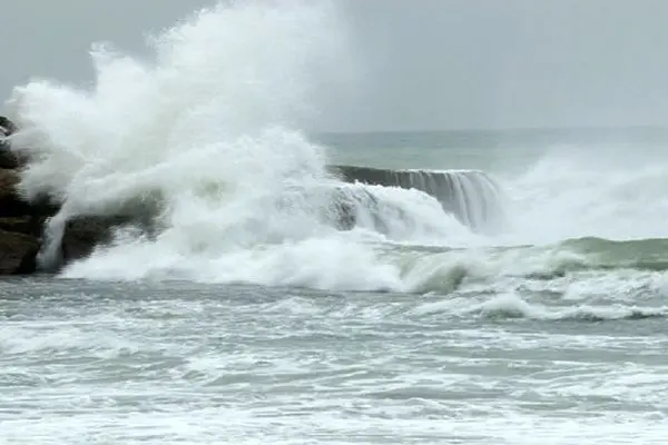 وزش باد شدید در مناطق دریایی هرمزگان