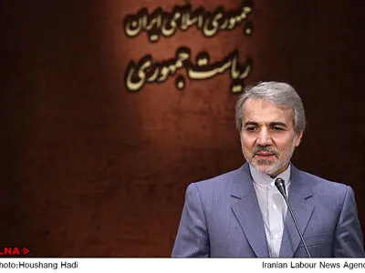 حضور بانوان در ورزشگاه‌ها/ ساعت کاری دولت در ماه رمضان/ اقدامات دولت در پرونده بابک زنجانی