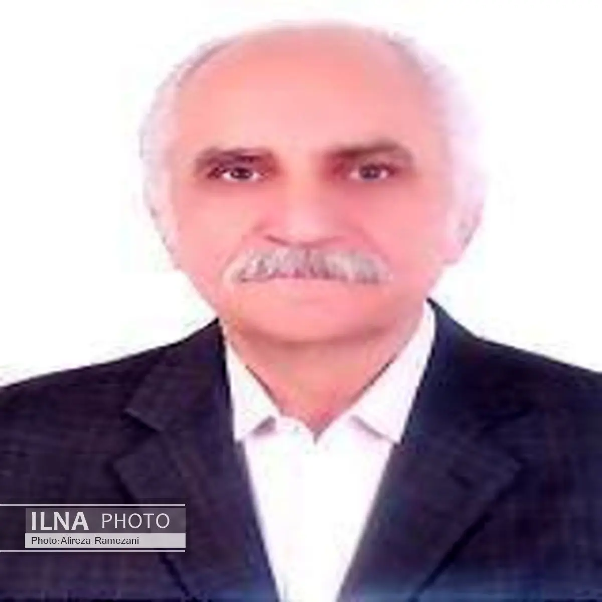 کاهش قیمت اساسی در بهای خودرو نخواهیم داشت 