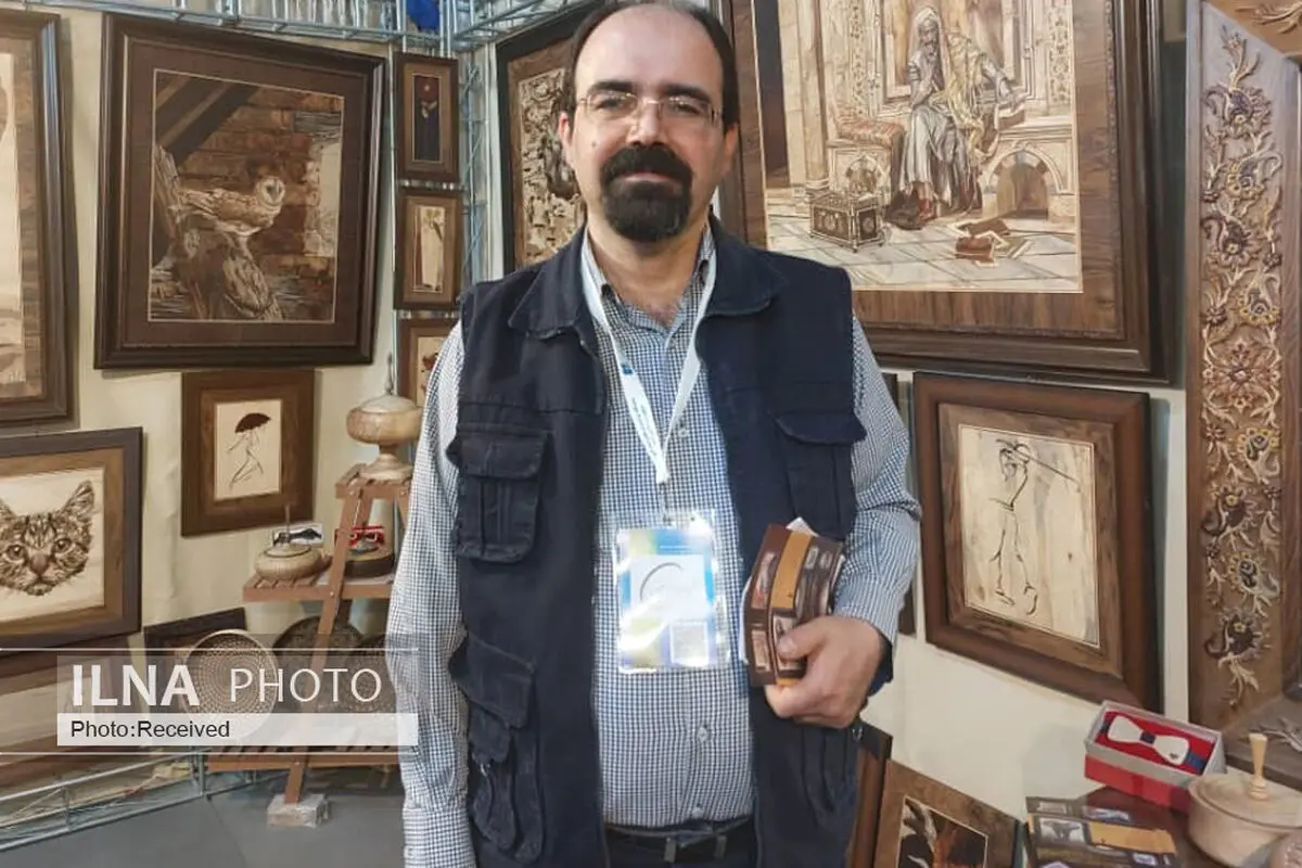 نوسان قیمت مواد اولیه فروش محصولات چوبی را با چالش روبه‌رو کرده/ بیشترین صادرات چمدانی توسط گردشگران صورت می‌گیرد