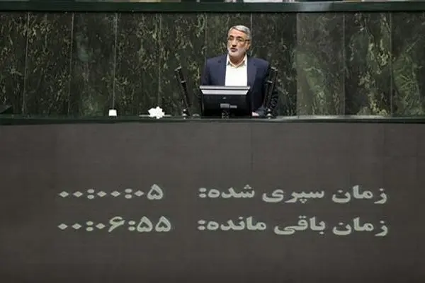شهرستان تاریخی کاشان قابلیت تبدیل شدن به استان را دارد