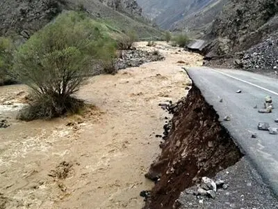 مسدود شدن محور دیهوک به فردوس در خراسان جنوبی