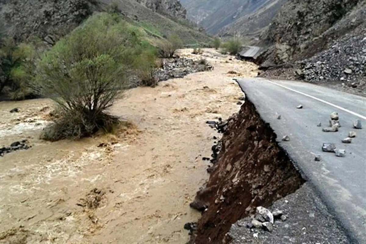 مسدود شدن محور دیهوک به فردوس در خراسان جنوبی