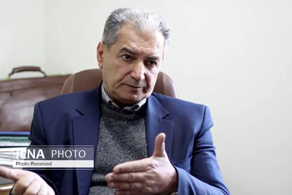 عدم اصلاح قانون اساسی ربطی به تحریم‌ها ندارد/ تفکیک قدرت اقتصادی از سیاسی باید اولویت باشد