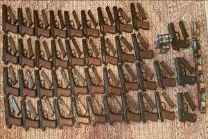 ۴۱ قبضه کلت و ۵۰۰ عدد فشنگ در کرمانشاه کشف شد