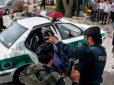 دستگیری سارقان محتویات داخل خودرو در بندر ماهشهر