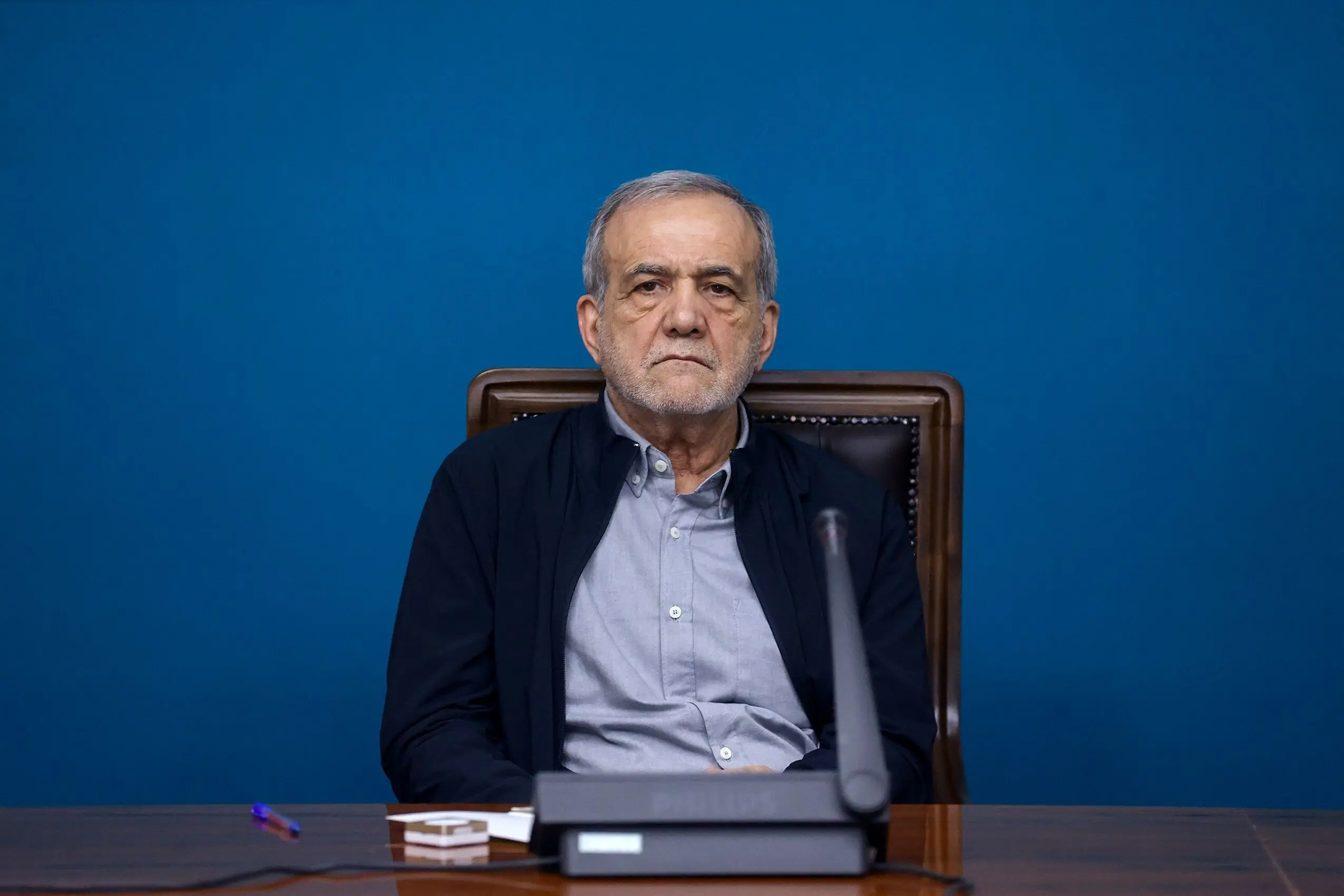 پزشکیان در نشست با مدیران سازمان اوقاف و امور خیریه: