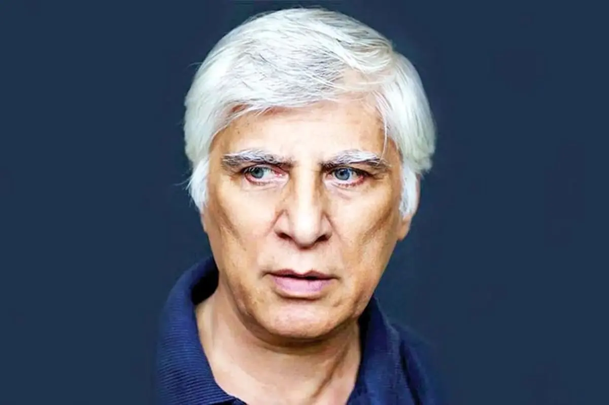 آینه‌ گم‌شده‌ی خانه‌ی مسافران