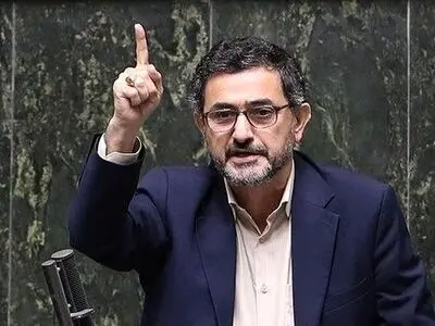 کنایه نماینده مخالف وزارت دنیامالی به ماجرای محکومیت ساداتی نژاد