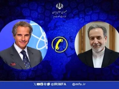 عراقجي يتحادث هاتفيا مع غروسي حول المفاوضات الايرانية الاميركية 