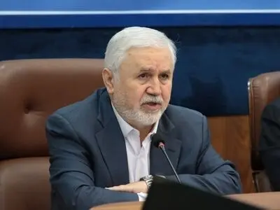 هلال نوروز، میراث‌ایرانی را به رمضان پیوند می‌زند/ تأکید بر تولید برنامه‌های خلاقانه برای رونق گردشگری نوروزی/ ارتقا ایمنی اماکن تاریخی در نوروز ۱۴۰۴