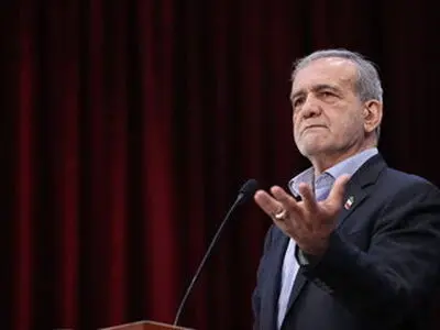 آقای پزشکیان! شما به عنوان فرمانده وسط میدان هستید، اما افسران شما در خانه نشسته اند/ تقصیر بزرگ دولت شما، نداشتن شجاعت و خلاقیت است