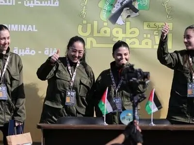 Second round of Israel-Hamas prisoner exchange goes into force