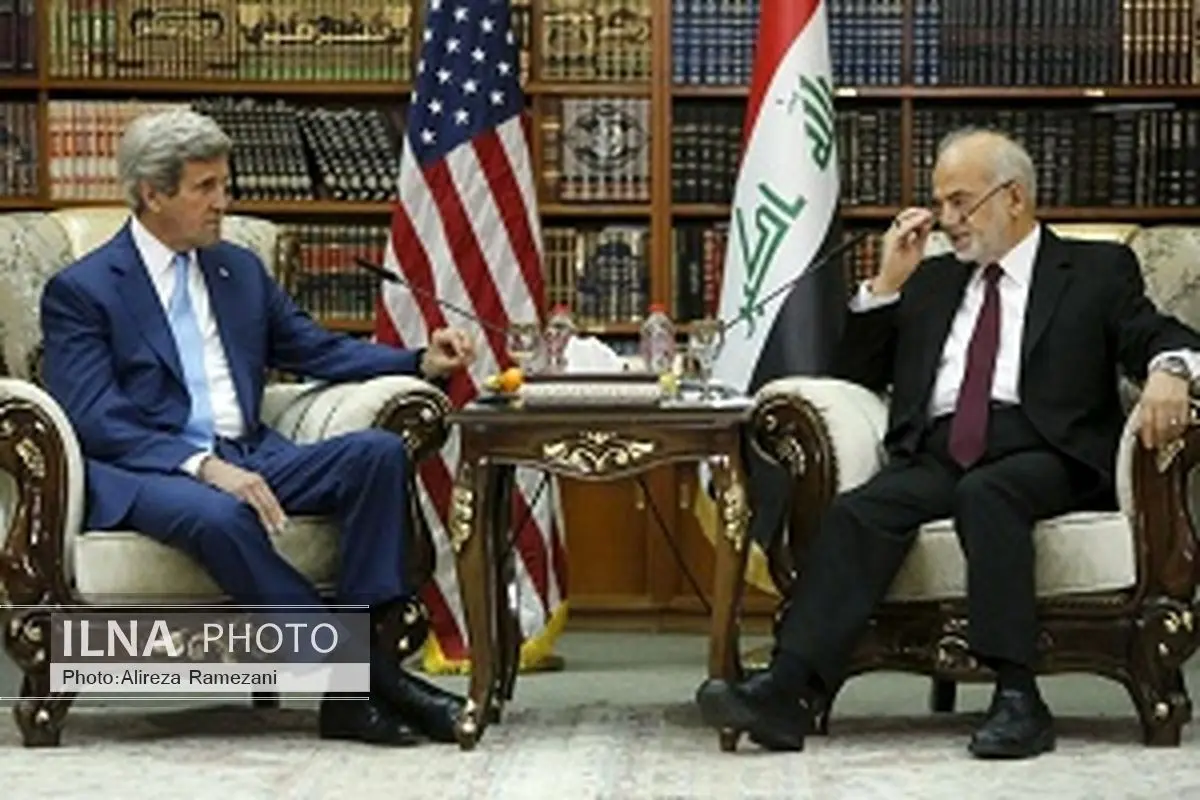 Kerry visits Iraq, showing support for embattled PM