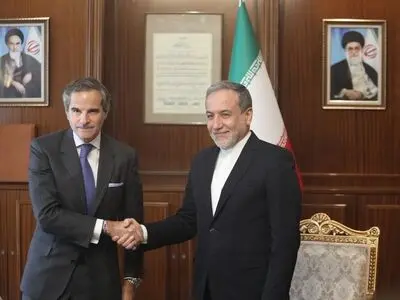گروسی با عراقچی در تهران دیدار و گفتگو کرد