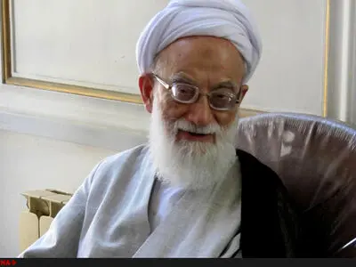 غیر از آیت‌الله خامنه‌ای گزینه دیگری برای رهبری نداشتیم