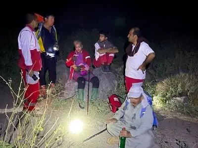 نجات شبانه سه کوهنورد مفقود در ارتفاعات قله تفتان