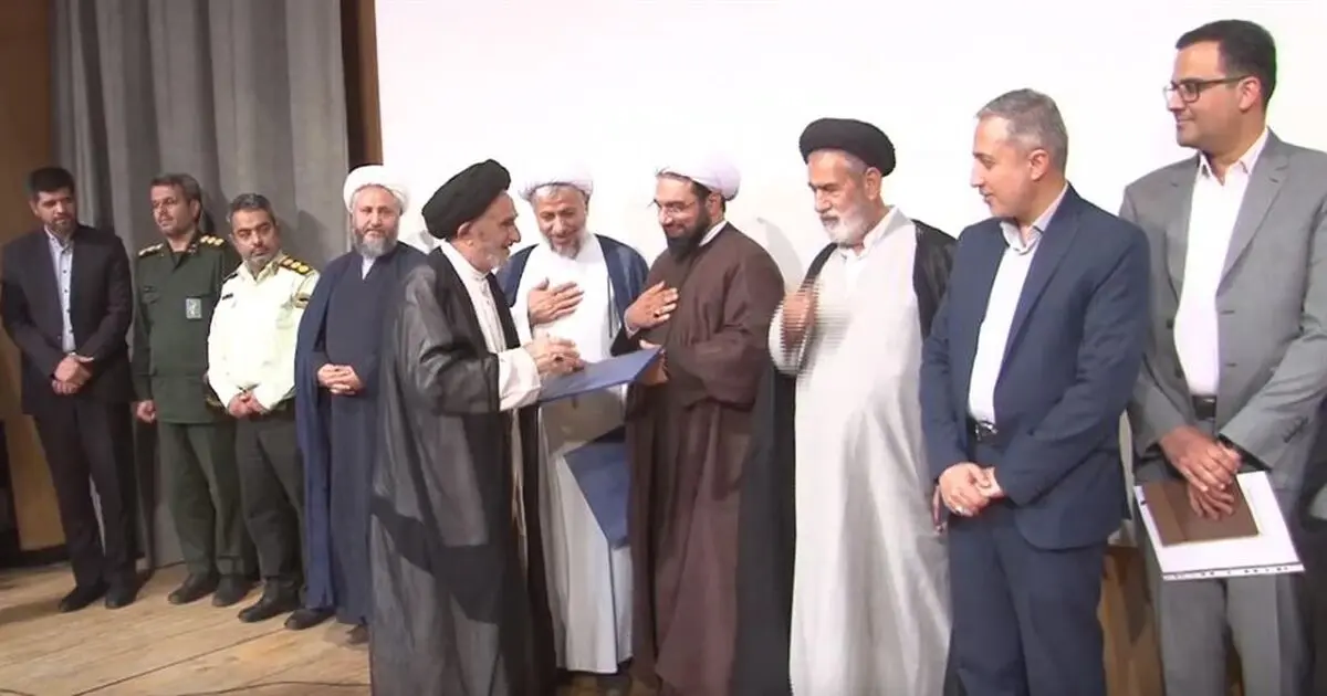 حجت الاسلام مهدی آقایی امام جمعه زرین شهر شد