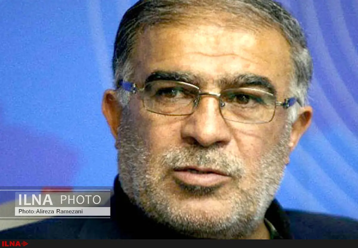 روشن: نباید از استقلال به تندی انتقاد کنیم