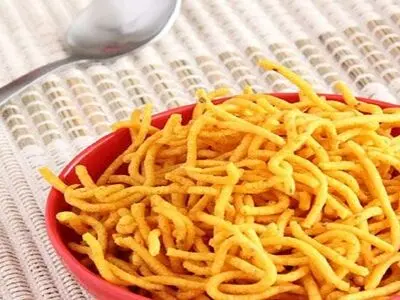 طرز تهیه پفک نمکی خانگی