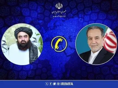 وزیرا خارجیة إیران وأفغانستان یبحثان العلاقات الثنائیة والتطورات الإقلیمیة
