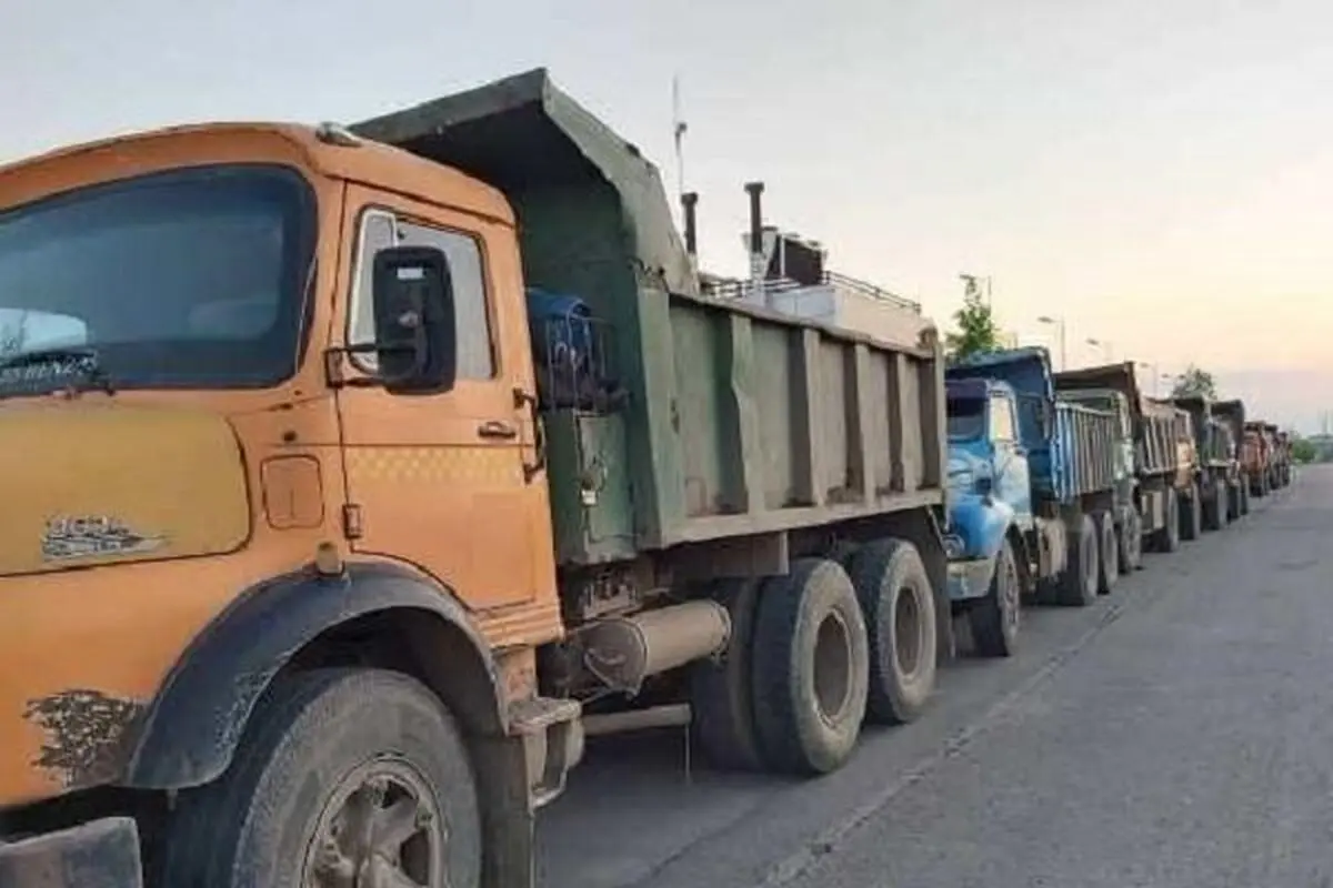 کشف ۳۰۰ تن ماسه غیر مجاز در شهرستان انزلی 
