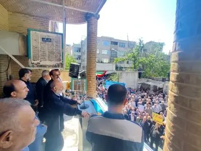 محجوب: کارفرما نباید نان کارگران را ببرد/ در برابر اخراج‌های بی‌جهت مقاومت کنید/ واحدهای متخلف را شناسایی می‌کنیم