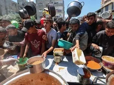 صدها هزار فلسطینی در غزه هر دو یا سه روز یک وعده غذا می‌خورند