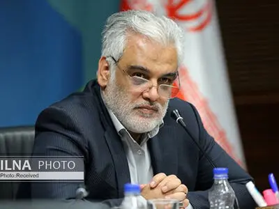  تحولات فناوری، خط مشی امسال دانشگاه آزاد است/ هوش مصنوعی به عنوان ابزار مکمل باید به رسمیت شناخته شود