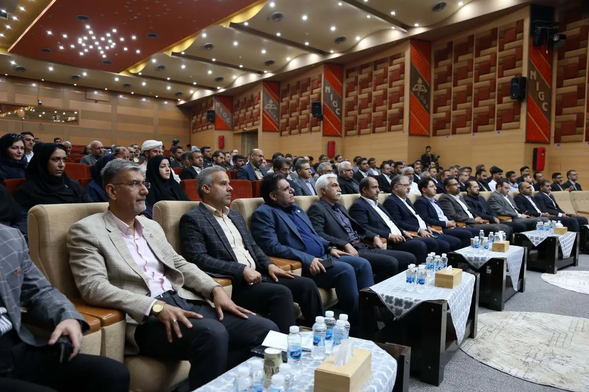 آغاز شانزدهمین دوره مسابقات سراسری قرآن، نهجالبلاغه و اذان شرکت ملی گاز ایران در منطقه شش عملیات انتقال گاز +فیلم