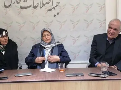 استیضاح همتی فشارها به دولت را افزایش می‌دهد/ امیدواریم دولت بتواند بحران‌ها و تهدیدها را از سر کشور رفع کند/ باید در مسیر سند چشم انداز حرکت کرد