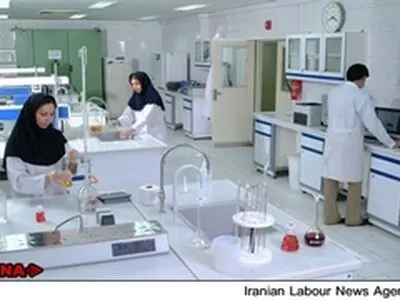نباید از بیماران بابت یک آزمایش پزشکی دو بار ویزیت اخذ شود