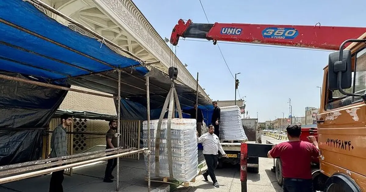 برپایی ایستگاه‌های صلواتی حرم بانوی کرامت برای میزبانی از زائران