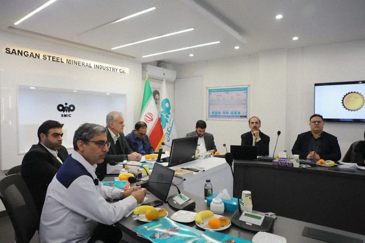 فولاد سنگان، الگوی ساخت صنعت شهر کارکنان