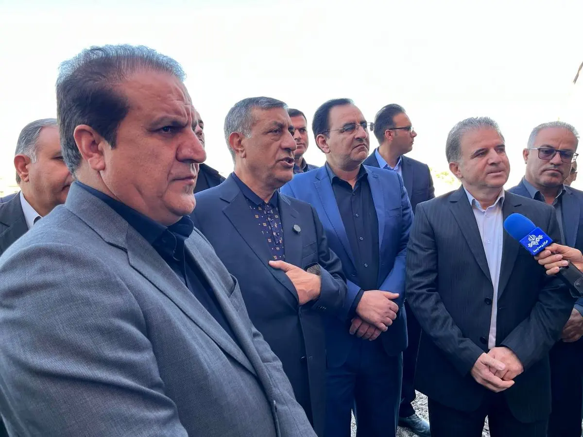 بازدید معاون اجرایی رئیس‌جمهور از روند ساخت خوابگاه متاهلین دانشگاه ایلام