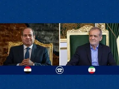 تحدثا هاتفيا.. السيسي وبزشكيان يبحثان التصعيد في المنطقة