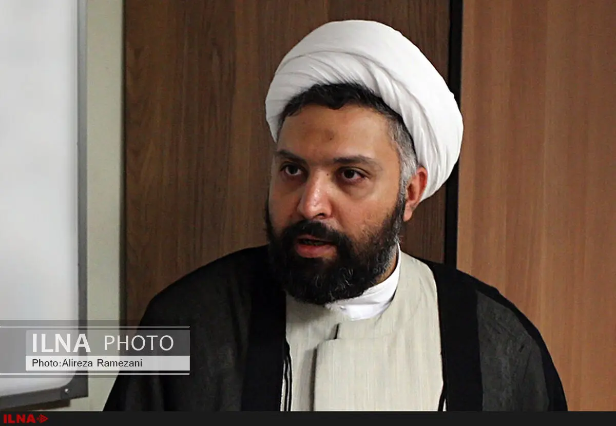علوم انسانیِ اسلامی قابل تحمیل به دانشگاه‌ها و محیط‌های علمی نیست
