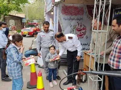 ضرورت ترویج فرهنگ ایمنی در کودکان/ توزیع ۵۰۰ بسته آموزشی در جشنواره لاله‌ها